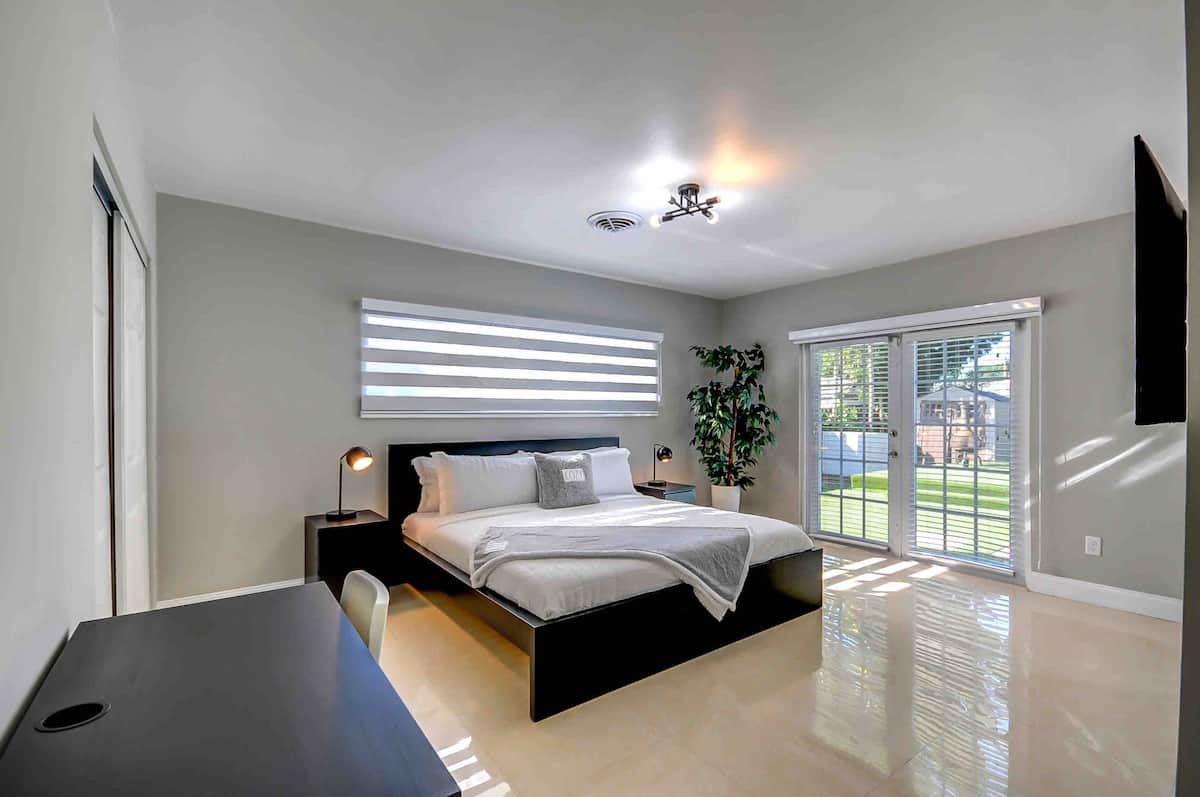 Mega Home,10BR,heated Pool, Jacuzzi,Basketball Ct